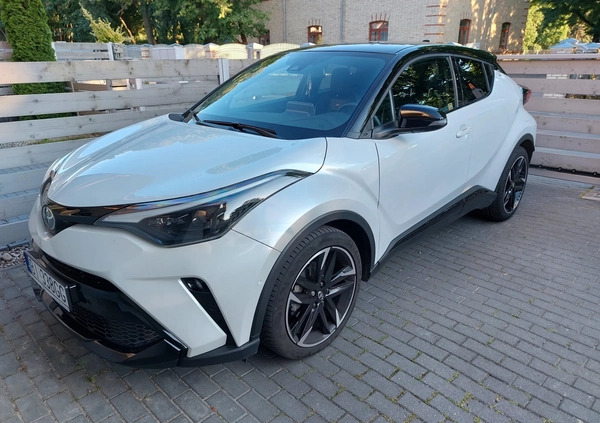 Toyota C-HR cena 139000 przebieg: 55000, rok produkcji 2021 z Białystok małe 781